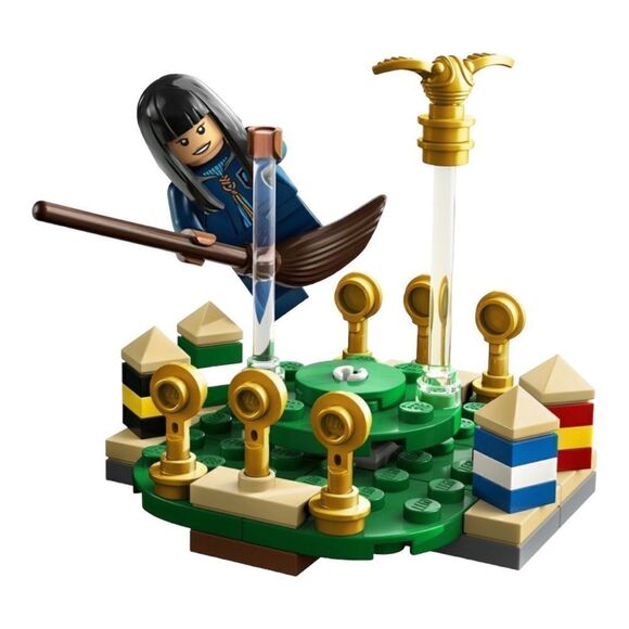 LEGO Harry Potter Quidditch Practice Polybag 30651 - Picture 2 of 6